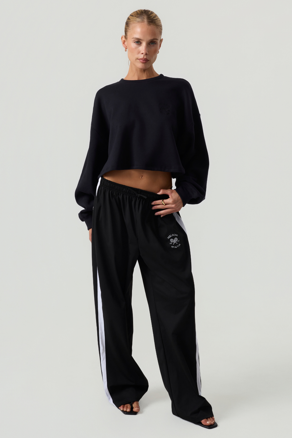 Melrose Social Club Cropped Sweatshirt Black Eco-Certified