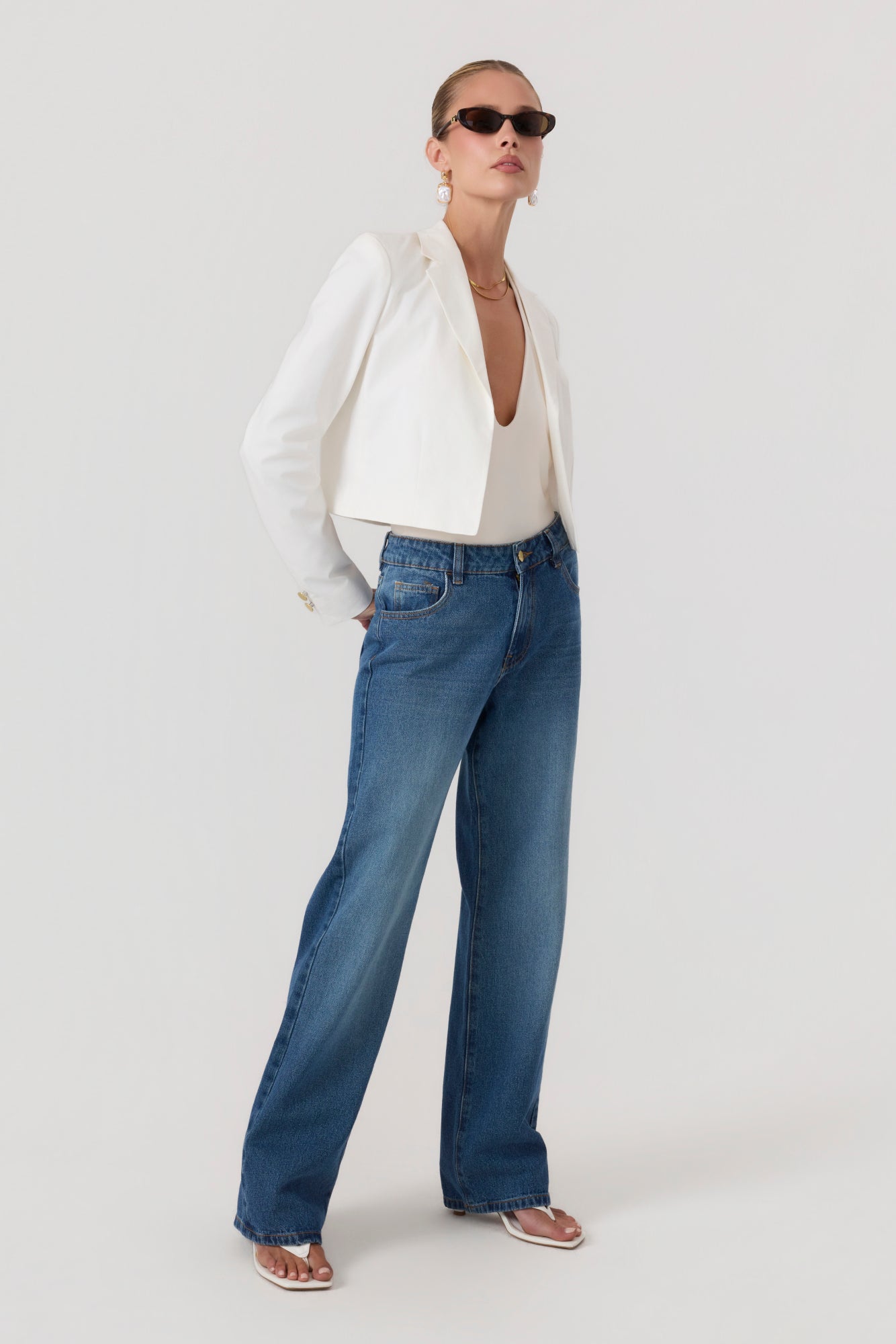 Capri Cropped Blazer White - Eco-Certified