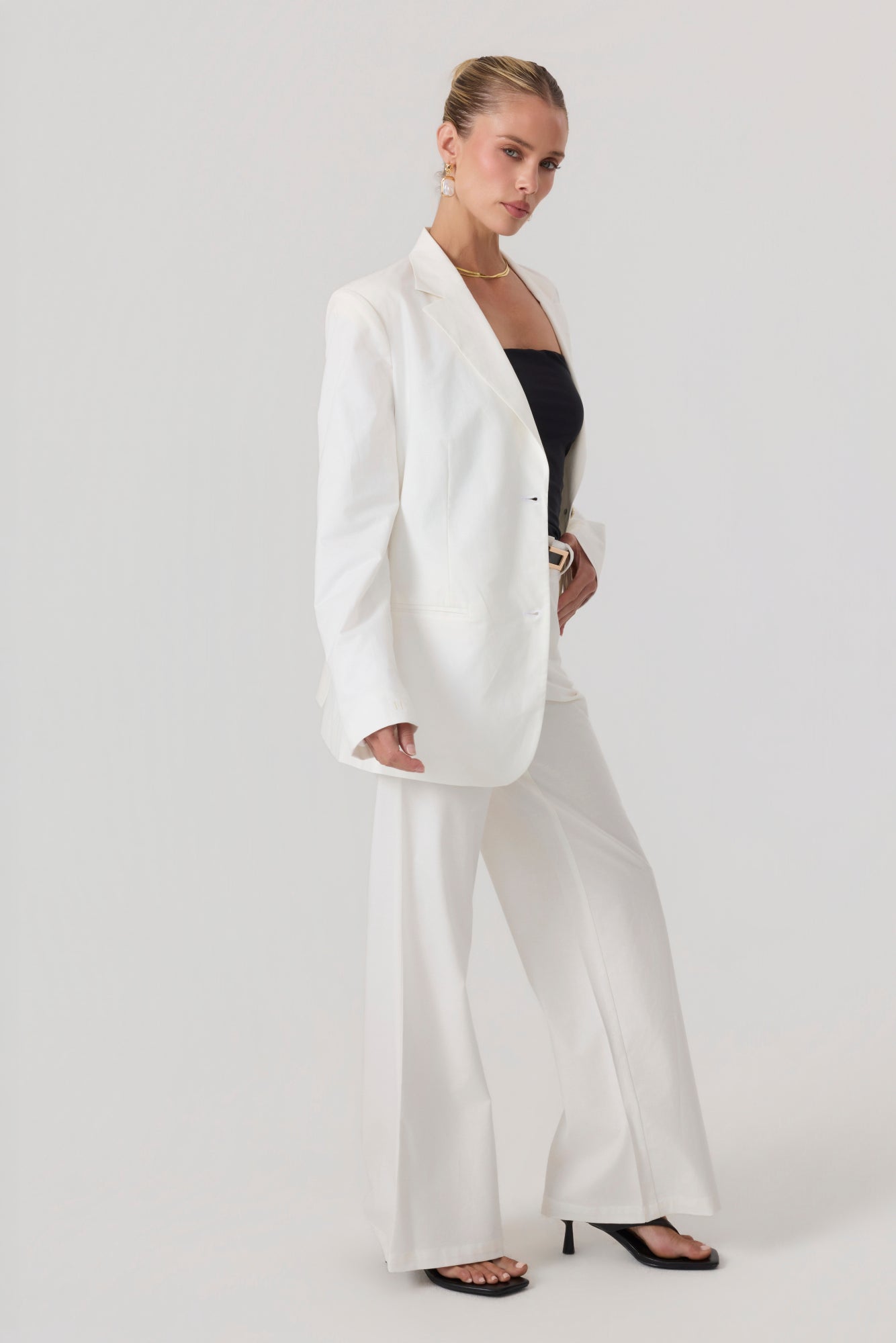 Milan Oversized Blazer White - Eco-Certified