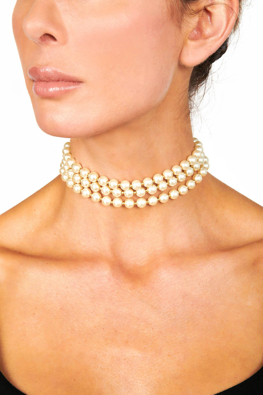 Long Strand Necklace with Pearls and Gold Beads Accessories HYPEACH BOUTIQUE 